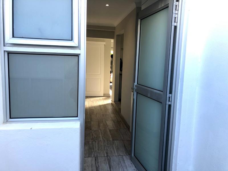 To Let 1 Bedroom Property for Rent in Marina Da Gama Western Cape